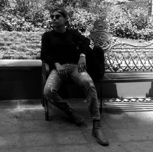 Meet your Posher, Apolinar